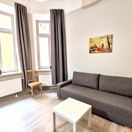 Lacplesa Downtown New 2-Bedroom Apartment Рига Экстерьер фото