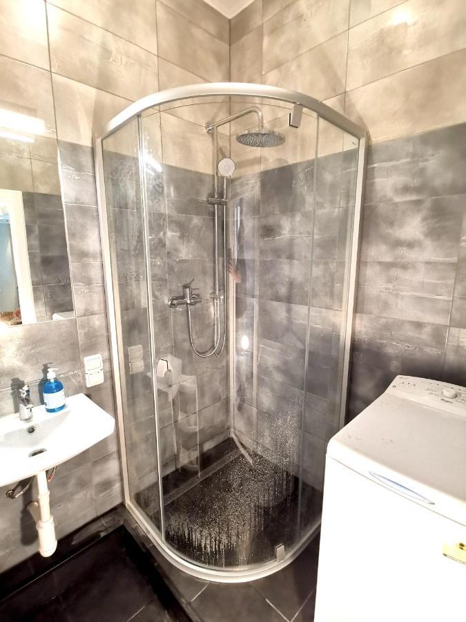 Lacplesa Downtown New 2-Bedroom Apartment Рига Экстерьер фото