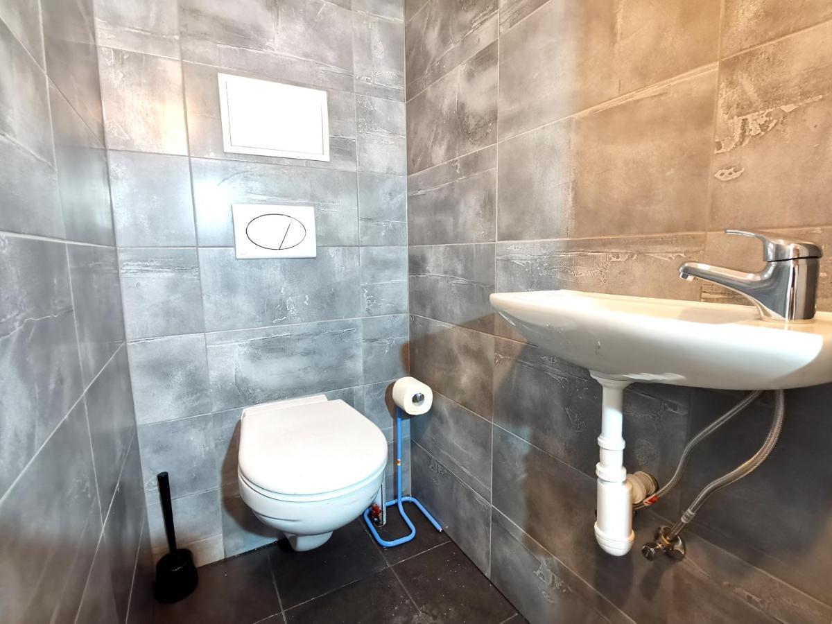 Lacplesa Downtown New 2-Bedroom Apartment Рига Экстерьер фото
